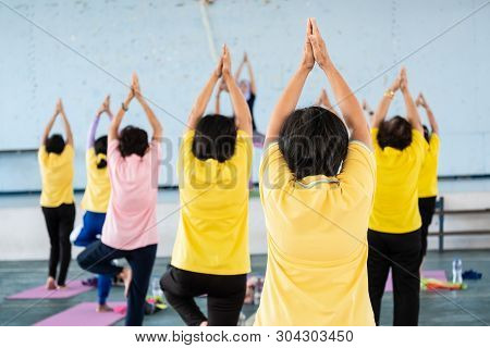 Elderly In A Yoga Exercise Posture In Order To Have A Good Body Image, Therefore, Must Exercise And 