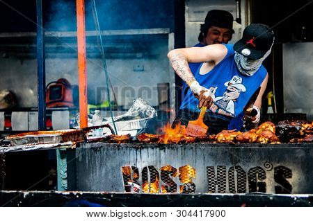 2019-06-01 Windsor, Ontario Canada Ribfest Food Festival Ribs Chicken Pulled Pork Barbecue Grill Coo