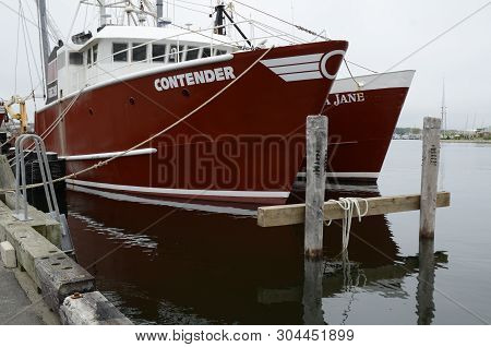 Fairhaven, Massachusetts, Usa - June 2, 2019: Commercial Fishing Vessel Contender Docked On Fairhave