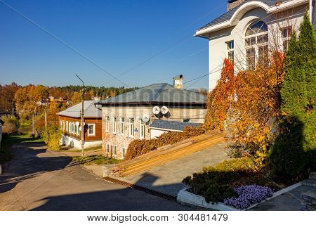 Borovsk, Russia - October 2018: Streets With Traditional Architecture In The City Of Borovsk