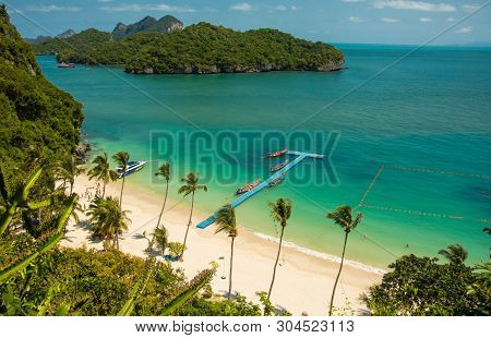Viewpoint Look At The Beach At Mu Ko Ang Islands In Angthong National Marine Park In Thailand
