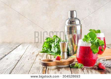 Summer Sweet Alcohol Cocktail Akvavit