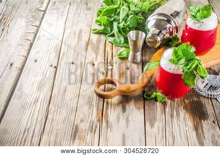 Summer Sweet Alcohol Cocktail Akvavit
