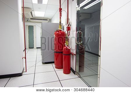 Fm-200 Suppression Systems, Fm200 Gas Flooding System, Gas Suppression System In Data Center Room