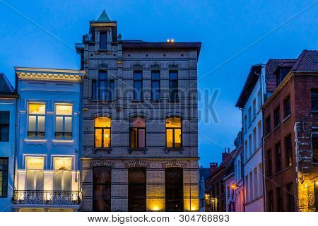 Lighted City Architecture By Night In The Center Of Antwerp City, Toba And Neuhaus, Antwerpen, Belgi