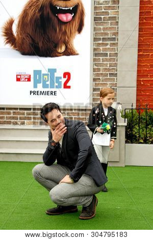 LOS ANGELES - JUN 2:  Brett Dalton, daughter Sylvia at the 