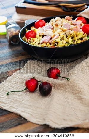 cereal specialties cooked with salad, roasted chicken aiguillette cured with salted and bacon