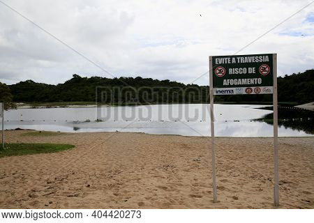 Abete Lagoon In Salvador