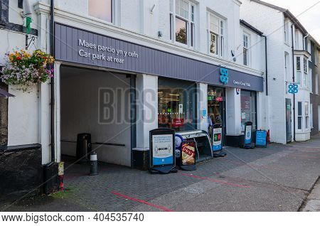 Bala; Uk: Sep 20, 2020: The Coop Supermarket On The High Street Of Bala With Outdoor Signage Giving 