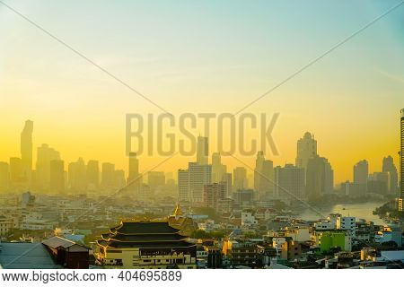 Morning Time Yaowarach Or Chinatown Area In Bangkok