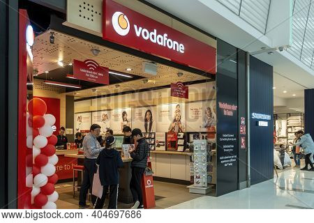Sydney, Australia - Oct 7, 2018: The Vodafone Store Front At The Rhodes Waterside Shopping Centre. A