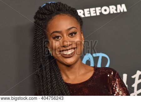 LOS ANGELES - JAN 08:  Actress Zuri Adele arrives for Freeform's 