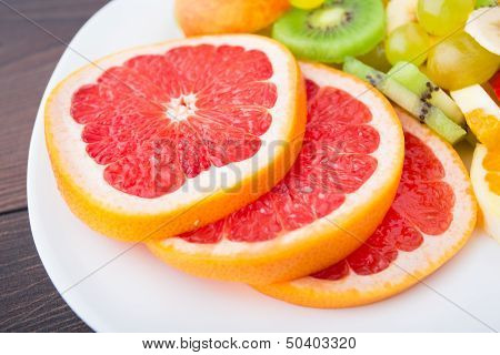 Slice of grapefruit on a palte
