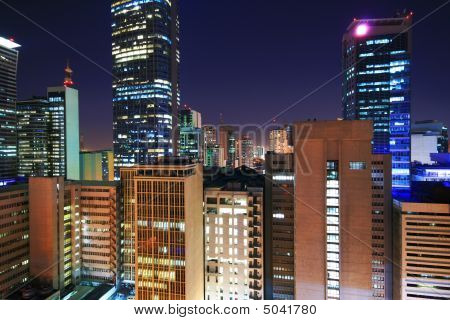 Città di Makati di notte