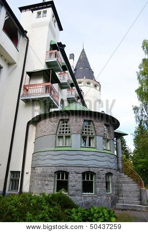 Old Hotel Valtionhotelli