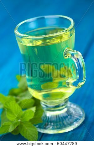 Fresh Muna Tea