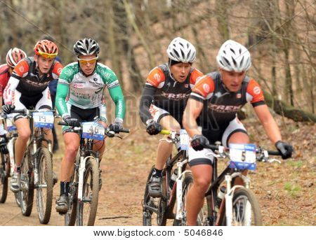 Mountain Bike versenyző