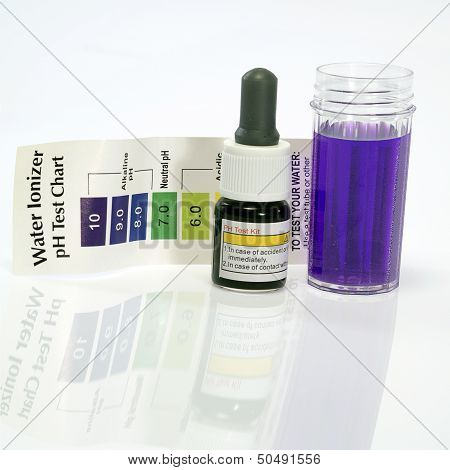 Alkaline Water Test Ph Reagent Purple Color