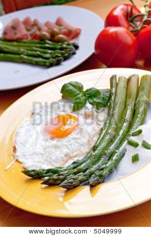 หน่อไม้กับผัดไข่ ชัด ๆ
