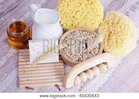 relaxing bath with oat soap honey and milk - beauty treatment