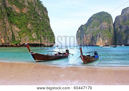 Holiday Vacation Concept Background - Long Tail Boat On Tropical Beach With Limestone Rock, Krabi