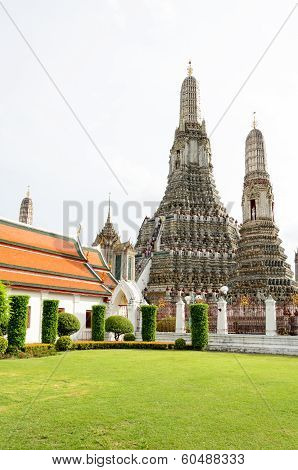 Wat Arun, The Temple of Dawn, Bangkok, Thailand