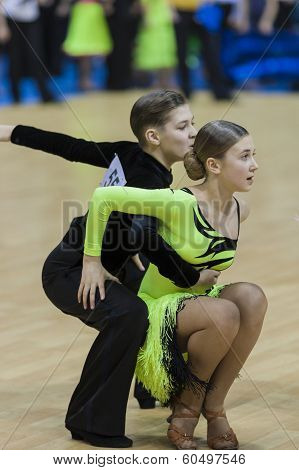 Minsk-belarus, February, 9: Unidentified Dance Couple Performs Youth-2 Latin-american Program On Ogn