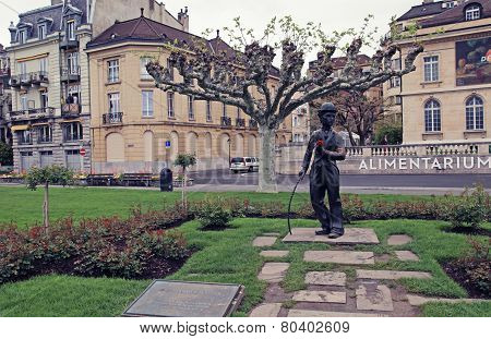 Promenade And Bronze Statue Of Charlie Chaplin In Vevey, Switzerland.
