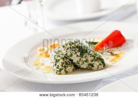 chicken cutlets with vegetables