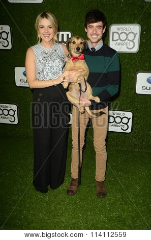 LOS ANGELES - JAN 9:  Ali Fedotowsky at the The CW World Dog Awards at the Barker Hanger on January 9, 2016 in Santa Monica, CA