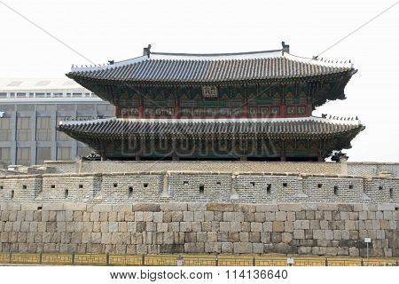Dong dae mun gate in Seoul South Korea