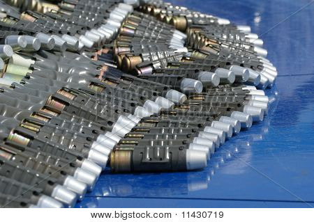 กระสุนมีมากขนาดใหญ่-caliber