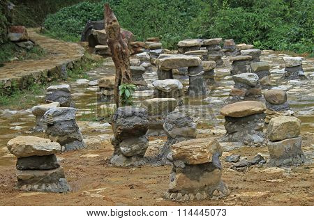 public place for discussion in CatCat village