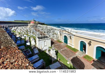 Santa Maria Magdalena Cemetery - Puerto Rico