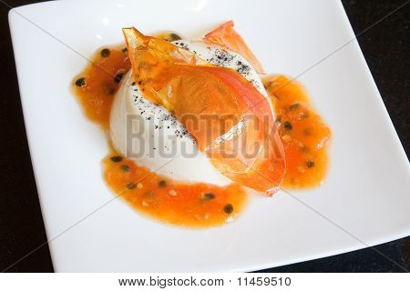 Meyveli Panna Cotta