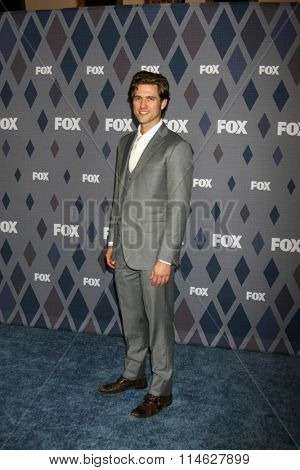 LOS ANGELES - JAN 15:  Aaron Tveit at the FOX Winter TCA 2016 All-Star Party at the Langham Huntington Hotel on January 15, 2016 in Pasadena, CA