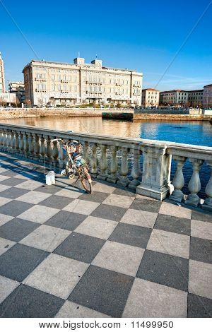 Livorno, Terrazza Mascagni. Toscane, Italië.