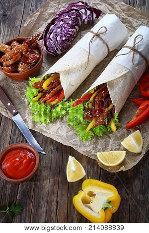 Tasty Flatbread Shawarma Wraps And Ingredients