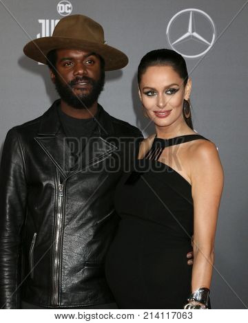 LOS ANGELES - NOV 13:  Gary Clark Jr, Nicole Trunfio at the World Premiere of Justice League at Dolby Theater on November 13, 2017 in Los Angeles, CA