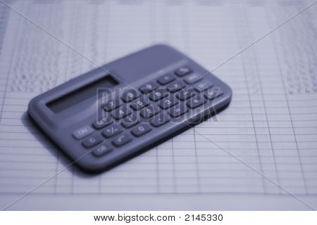Calcolatrice e foglio dati