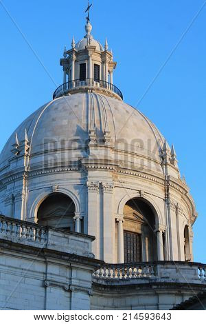 Photo of the chapel of the Catholic Church of Saint Vincent in Lisbon