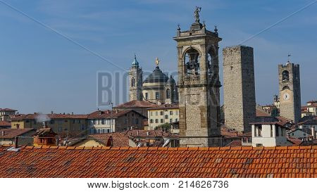 Panorama of old Bergamo, Italy. Bergamo, also called La Citt dei Mille, The City of the Thousand , is a city in Lombardy, northern Italy, about 40 km northeast of Milan