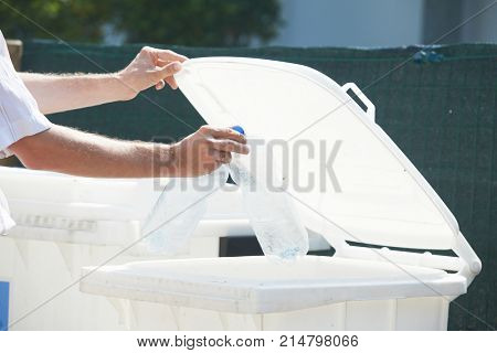plastic garbage separate utilisation and recycling