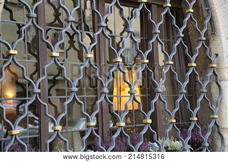 Metal grating / Metal grating on the window