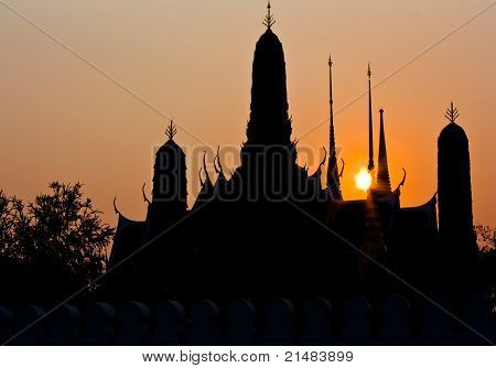 Silhuet af Wat Phra Kaew