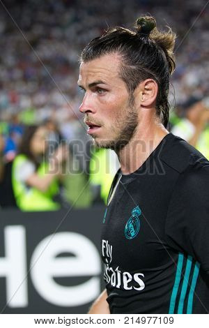 LOS ANGELES, CA - JULY 26: Gareth Bale during the 2017 International Champions Cup game between Manchester City and Real Madrid on July 26th 2017 at the Los Angeles Memorial Coliseum.