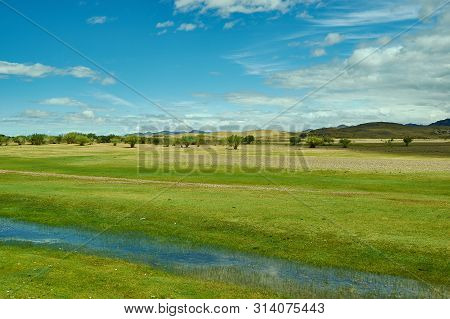 Zavkhan River,  River In The Govi-altai Mongolia