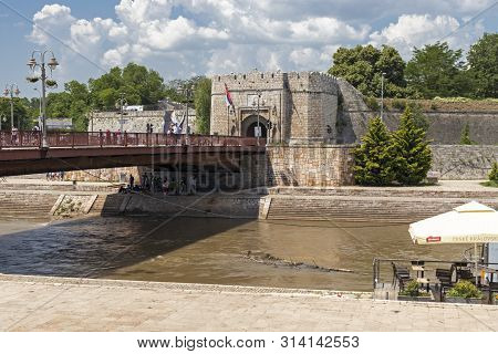 Nis, Serbia - June 15, 2019:  Outside View Of Stambol (istanbul) Gate At Fortress And  In City Of Ni