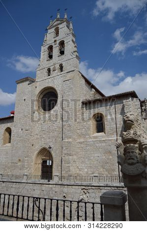 Main Facade Of The Church Of San Lesmes In The 14th Century Gothic Style In Burgos. August 28, 2013.