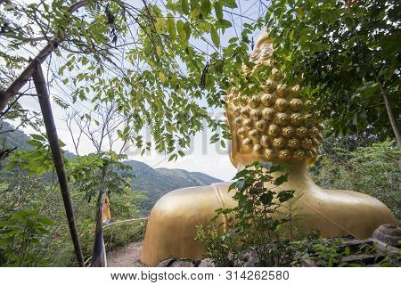 Thailand Phrae Wat Phra That In Khaen Temple